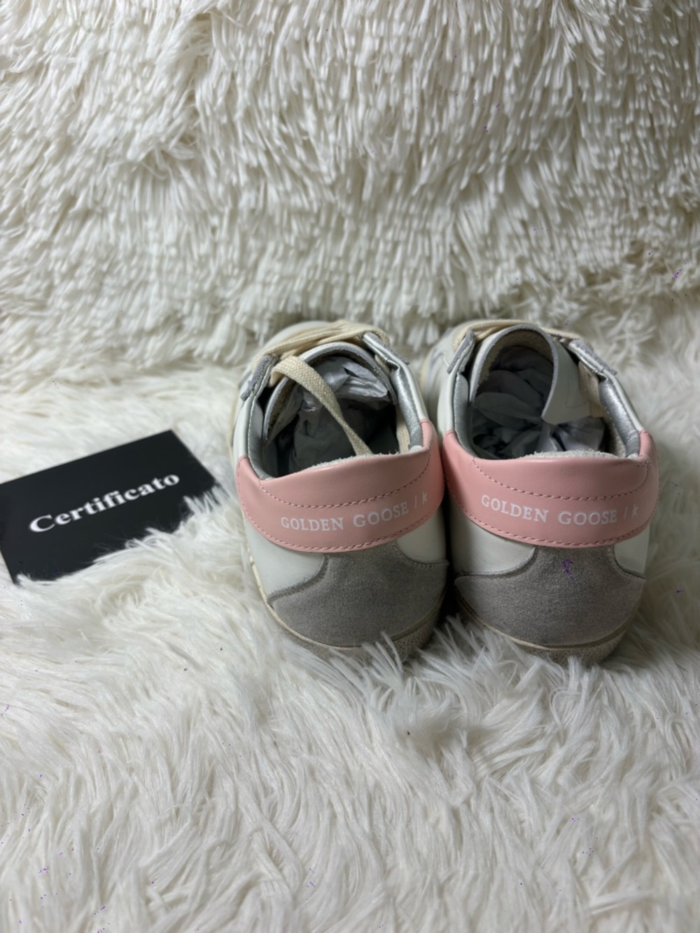 Golden Goose sneakers- like new - Picture 7 of 8
